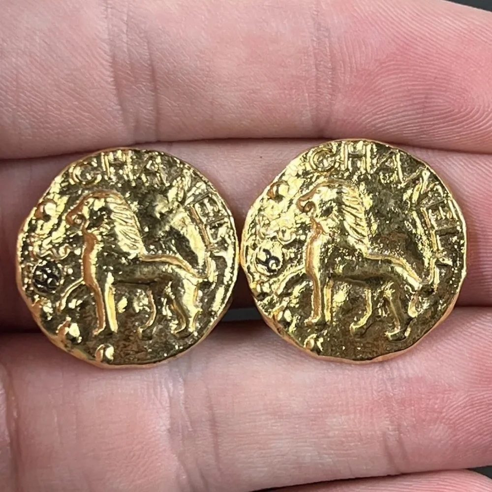 Chanel Lion Medallion Gold Plated Vintage Clip-on Earrings RARE! EUC ~ HOST PICK